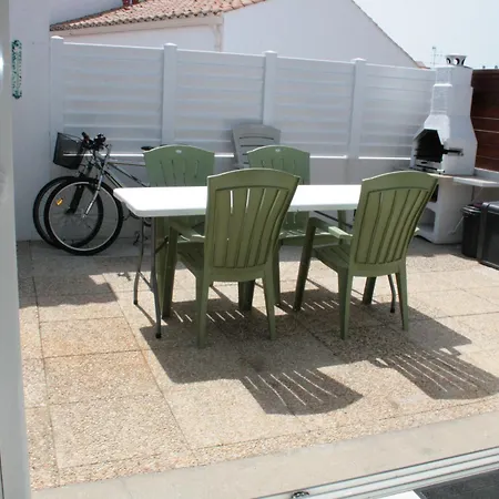 Maison A La Griere Avec Jardin Privatif Et Parking, Proche - Fr-1-22-180 Prázdninový dům *