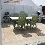 Maison à La Grière Avec Jardin Privatif Et Parking, Proche - Fr-1-22-180 Hébergement de vacances *