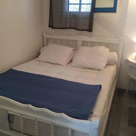 Maison A La Griere Avec Jardin Privatif Et Parking, Proche - Fr-1-22-180